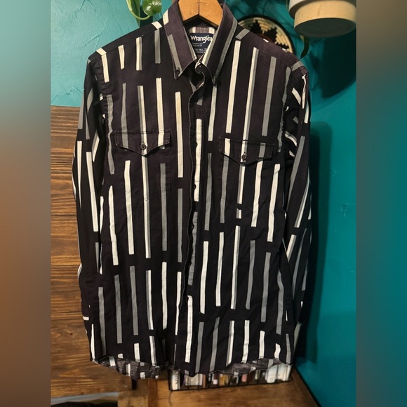 Vintage Wrangler Button Down Western Shirt - Picture 1 of 5